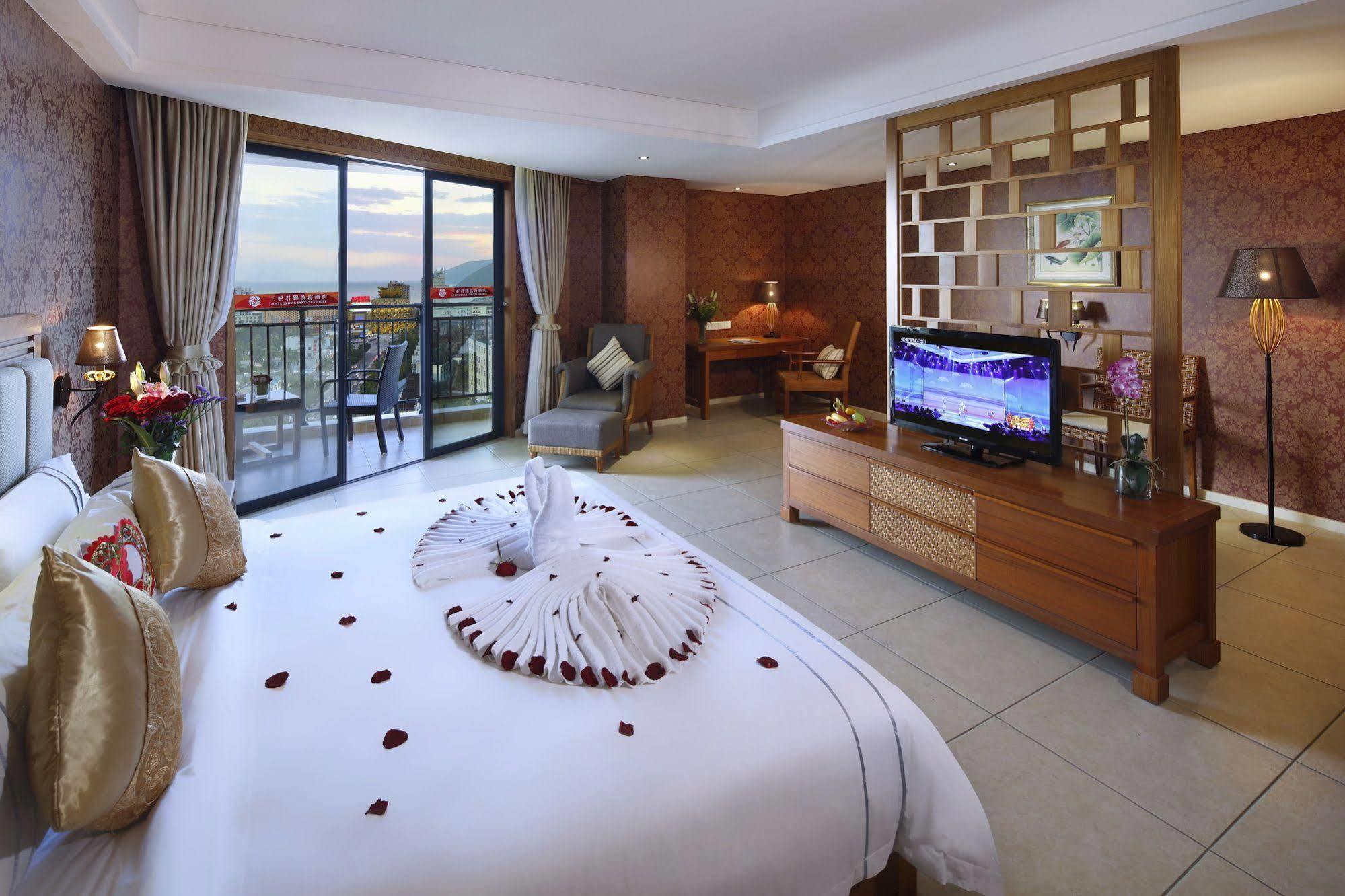 Gentle Grown Sanya Seashore Hotel Extérieur photo